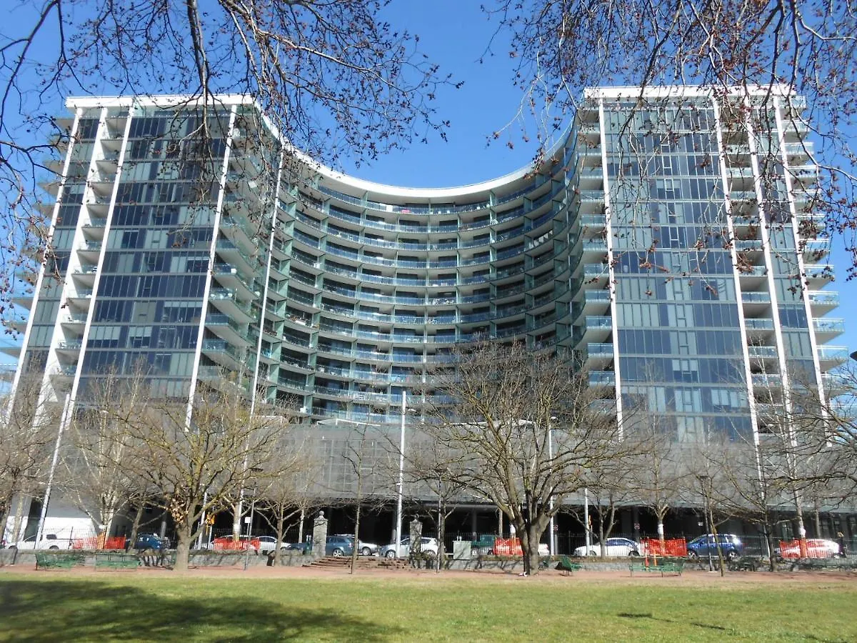 Manhattan On Glebe Park Canberra 0*,  Australia